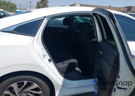 2016 Honda Civic Ex z USA, uszkodzony, nr VIN 2HGFC2F71GH555726